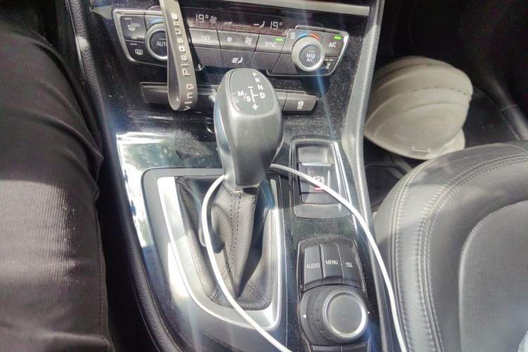 Used BMW 2 Series Gran Tourer 2015 218i Leading Model Gear Lever