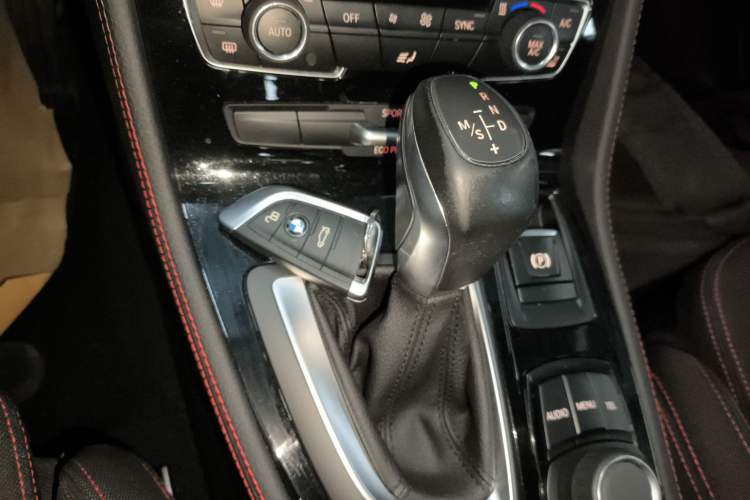 Used BMW 2 Series Gran Tourer 2015 218i Leading Model Gear Lever