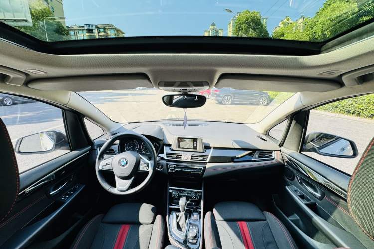 Used BMW 2 Series Gran Tourer 2015 218i Sports Design Package Interior 1