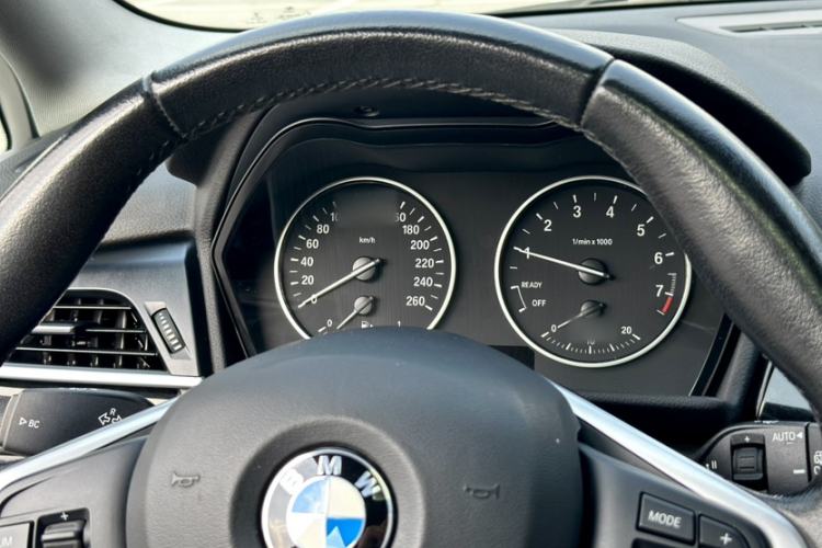 Used BMW 2 Series Gran Tourer 2015 218i Sports Design Package Interior 1