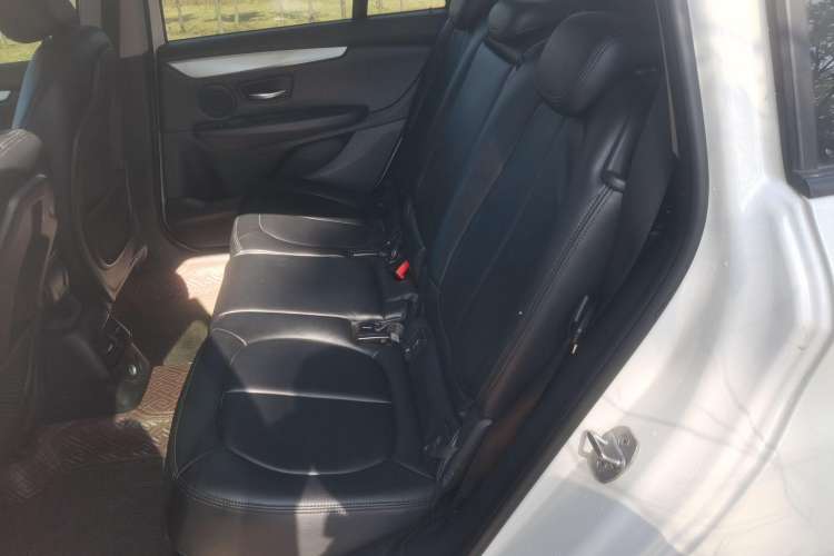 Used BMW 2 Series Gran Tourer 2015 218i Leading Model Interior 1
