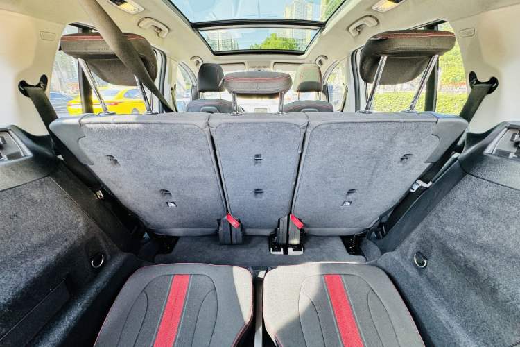 Used BMW 2 Series Gran Tourer 2015 218i Sports Design Package Interior 11