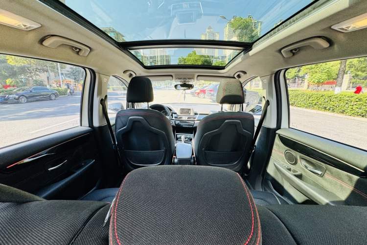 Used BMW 2 Series Gran Tourer 2015 218i Sports Design Package Interior 12