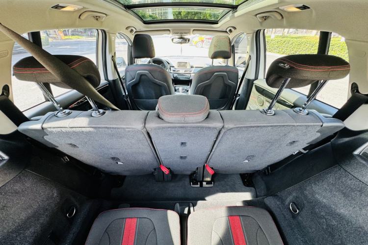 Used BMW 2 Series Gran Tourer 2015 218i Sports Design Package Interior 13