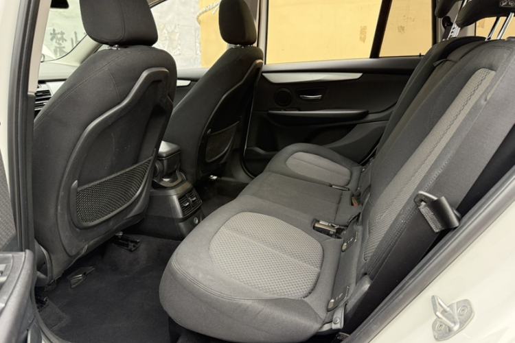 Used BMW 2 Series Gran Tourer 2015 218i Leading Model Interior 2