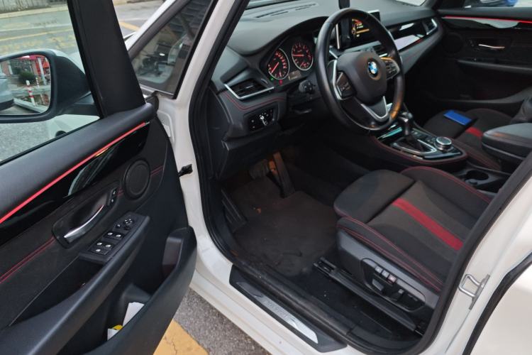 Used BMW 2 Series Gran Tourer 2015 218i Sports Design Package Interior 3