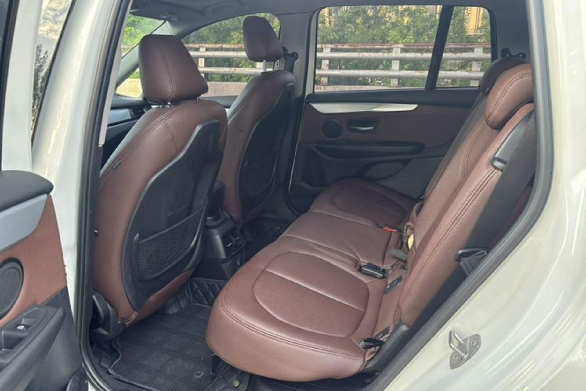 Used BMW 2 Series Gran Tourer 2015 218i Leading Model Interior 4