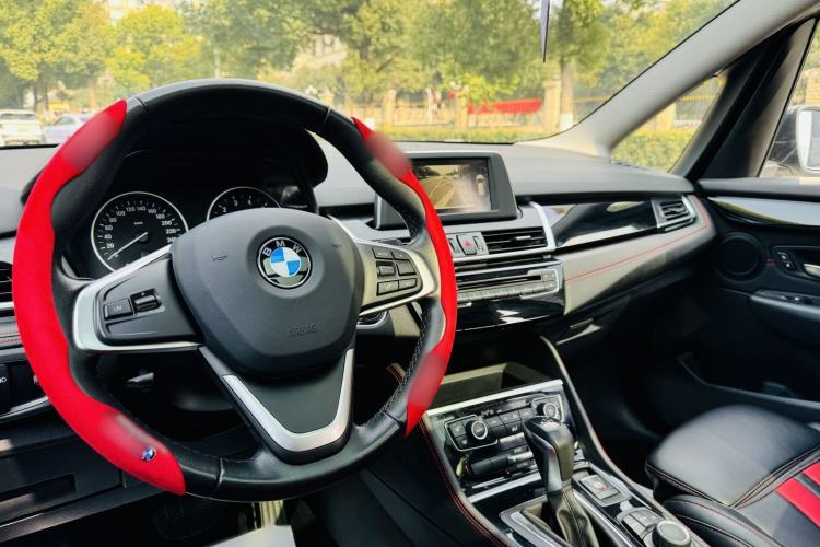 Used BMW 2 Series Gran Tourer 2015 218i Sports Design Package Interior 4