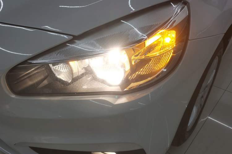 Used BMW 2 Series Gran Tourer 2015 218i Leading Model Left Front Headlight