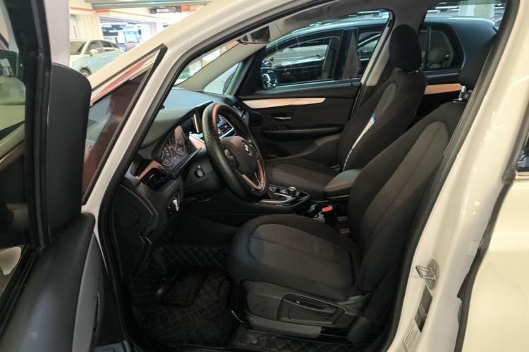 Used BMW 2 Series Gran Tourer 2015 218i Leading Model Left Front Seat