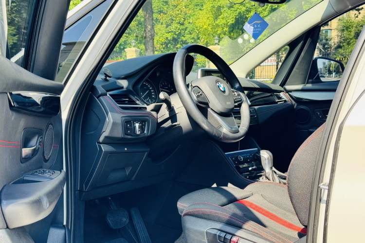 Used BMW 2 Series Gran Tourer 2015 218i Sports Design Package Left Front Seat
