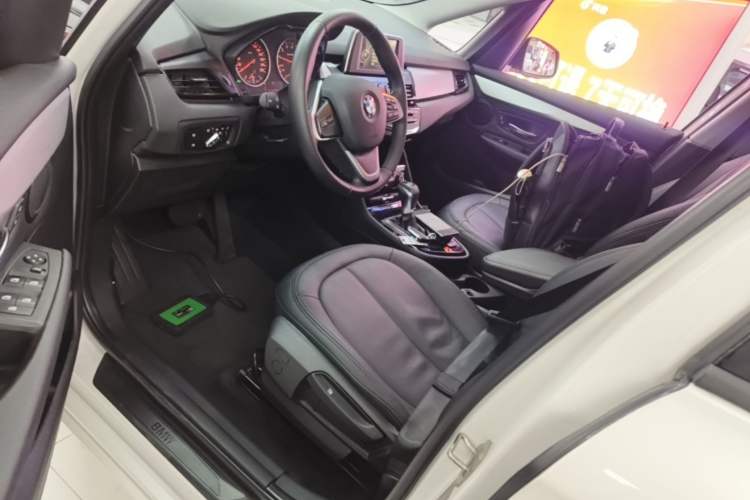 Used BMW 2 Series Gran Tourer 2015 218i Leading Model Left Front Seat