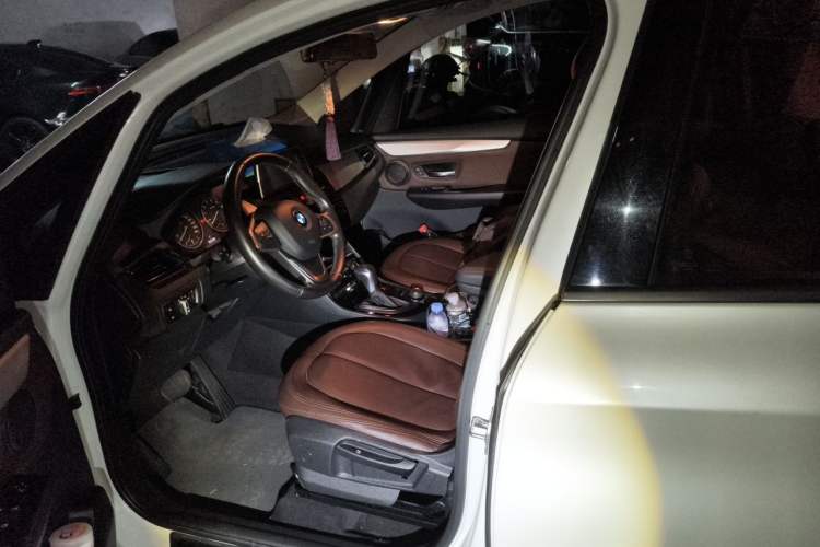 Used BMW 2 Series Gran Tourer 2015 218i Leading Model Left Front Seat