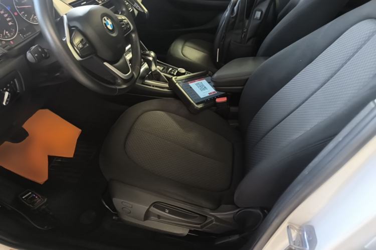 Used BMW 2 Series Gran Tourer 2015 218i Leading Model Left Front Seat