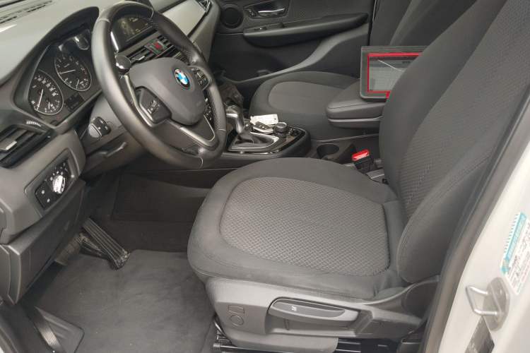 Used BMW 2 Series Gran Tourer 2015 218i Leading Model Left Front Seat