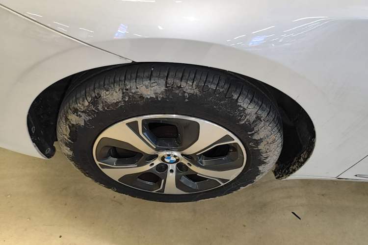 Used BMW 2 Series Gran Tourer 2015 218i Leading Model Left Front Wheel Hub