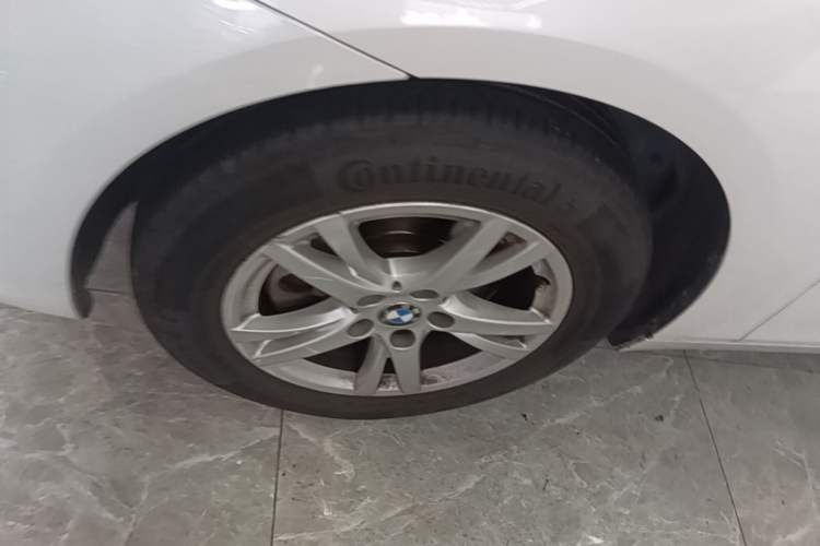 Used BMW 2 Series Gran Tourer 2015 218i Leading Model Left Front Wheel Hub