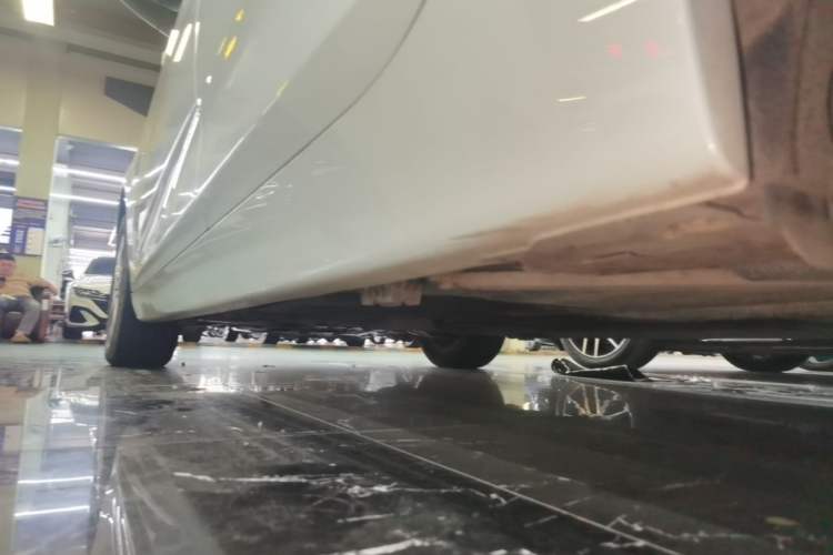 Used BMW 2 Series Gran Tourer 2015 218i Leading Model Left Side Sill