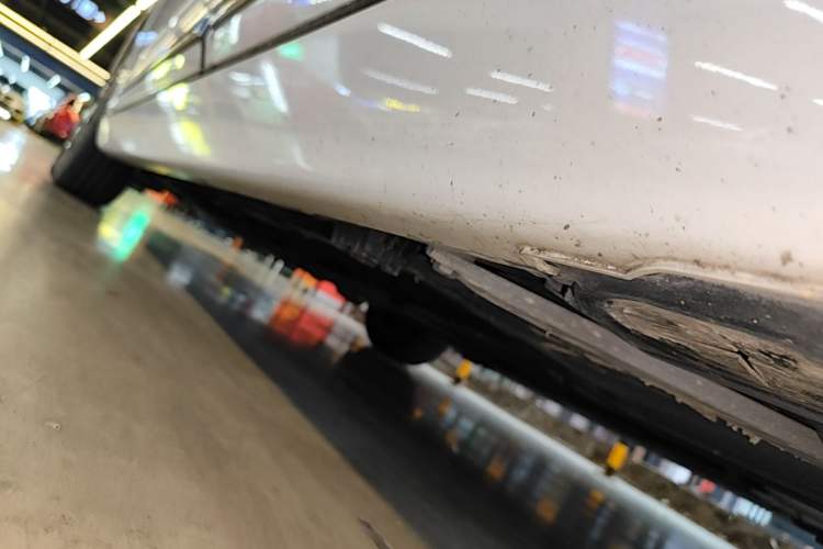 Used BMW 2 Series Gran Tourer 2015 218i Leading Model Left Side Sill