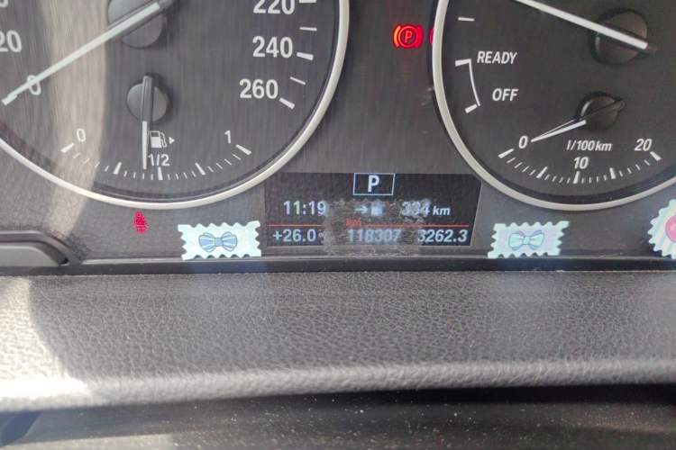 Used BMW 2 Series Gran Tourer 2015 218i Leading Model Odometer Close Up