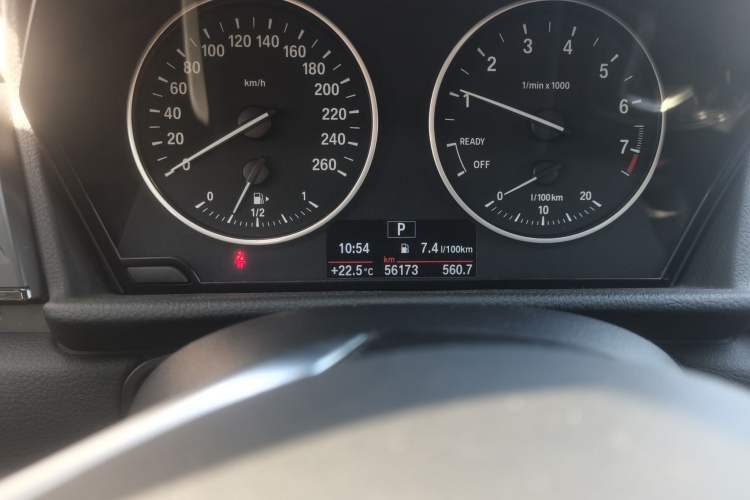 Used BMW 2 Series Gran Tourer 2015 218i Leading Model Odometer Close Up