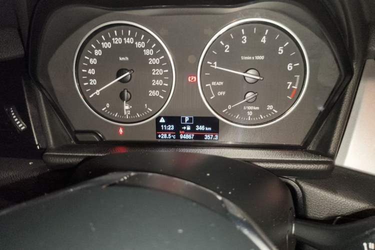 Used BMW 2 Series Gran Tourer 2015 218i Leading Model Odometer Close Up
