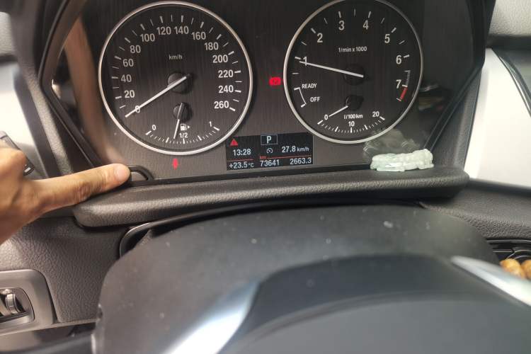 Used BMW 2 Series Gran Tourer 2015 218i Leading Model Odometer Close Up