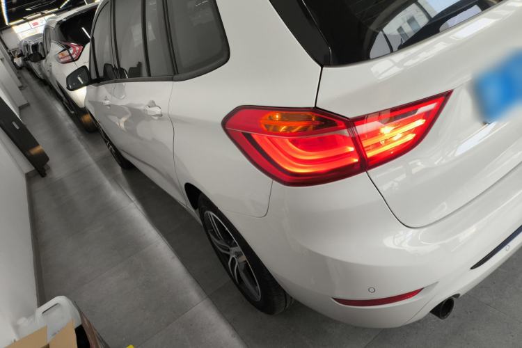 Used BMW 2 Series Gran Tourer 2015 218i Leading Model Rear Left 45 Deg