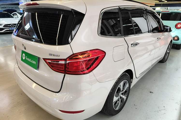 Used BMW 2 Series Gran Tourer 2015 218i Leading Model Rear Right 45 Deg