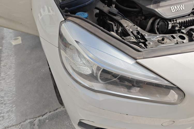 Used BMW 2 Series Gran Tourer 2015 218i Sports Design Package Right Front Headlight