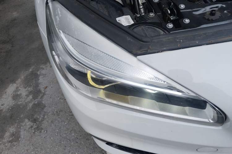 Used BMW 2 Series Gran Tourer 2015 218i Sports Design Package Right Front Headlight
