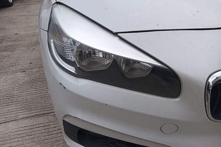 Used BMW 2 Series Gran Tourer 2015 218i Leading Model Right Front Headlight