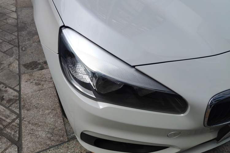 Used BMW 2 Series Gran Tourer 2015 218i Leading Model Right Front Headlight