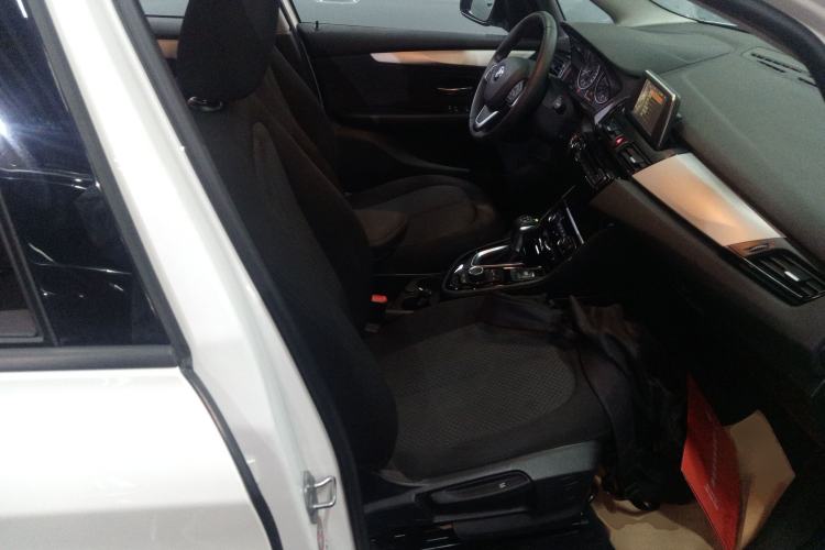 Used BMW 2 Series Gran Tourer 2015 218i Leading Model Right Front Seat