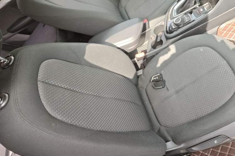 Used BMW 2 Series Gran Tourer 2015 218i Leading Model Right Front Seat