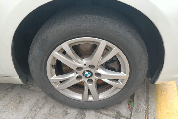 Used BMW 2 Series Gran Tourer 2015 218i Leading Model Right Front Wheel Hub