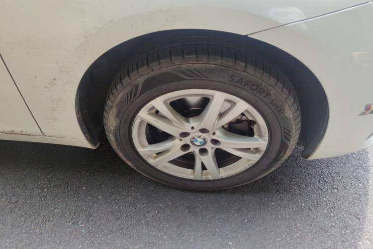 Used BMW 2 Series Gran Tourer 2015 218i Leading Model Right Front Wheel Hub