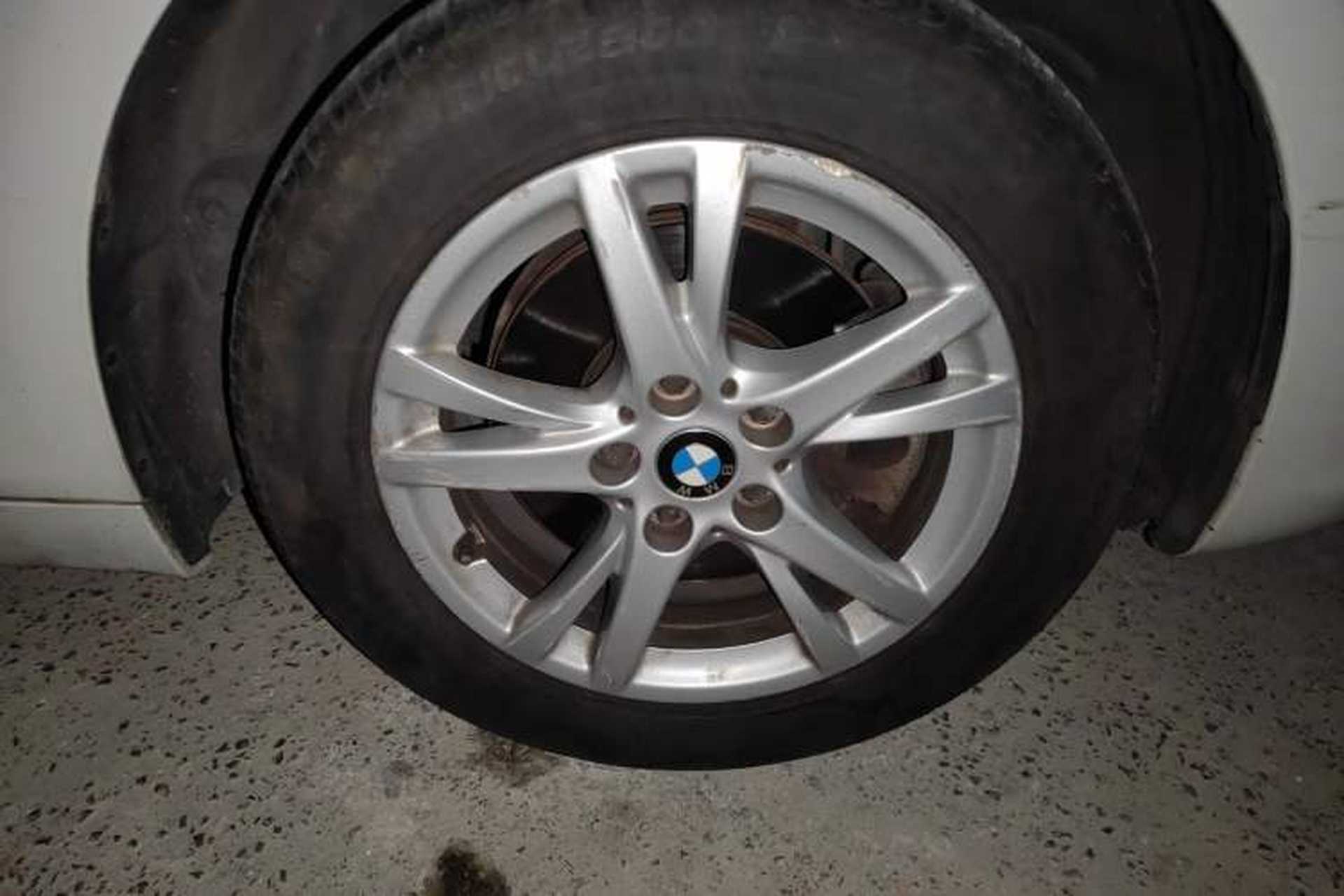Used BMW 2 Series Gran Tourer 2015 218i Leading Model Right Front Wheel Hub