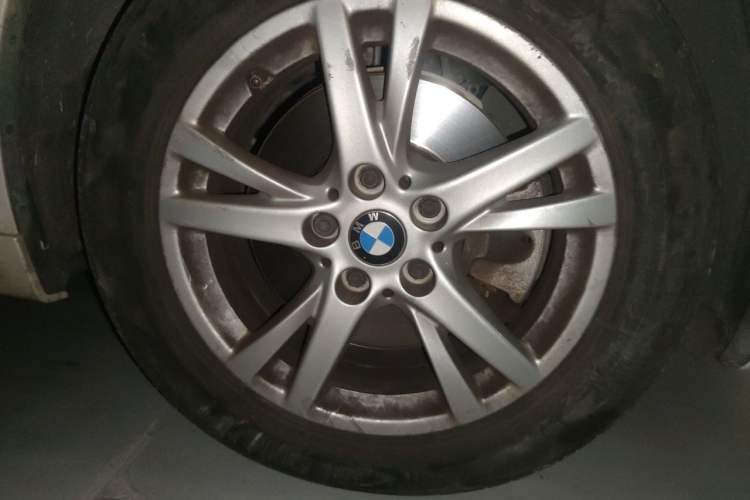 Used BMW 2 Series Gran Tourer 2015 218i Leading Model Right Front Wheel Hub