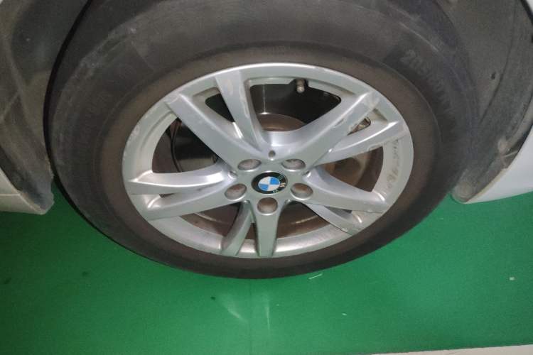 Used BMW 2 Series Gran Tourer 2015 218i Leading Model Right Front Wheel Hub