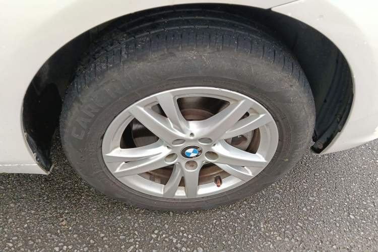 Used BMW 2 Series Gran Tourer 2015 218i Leading Model Right Front Wheel Hub