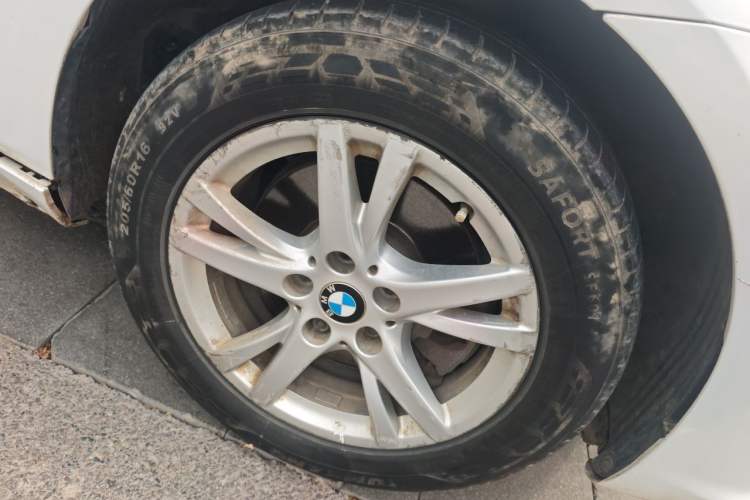 Used BMW 2 Series Gran Tourer 2015 218i Leading Model Right Front Wheel Hub