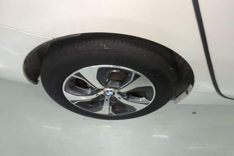 Used BMW 2 Series Gran Tourer 2015 218i Leading Model Right Rear Wheel Hub