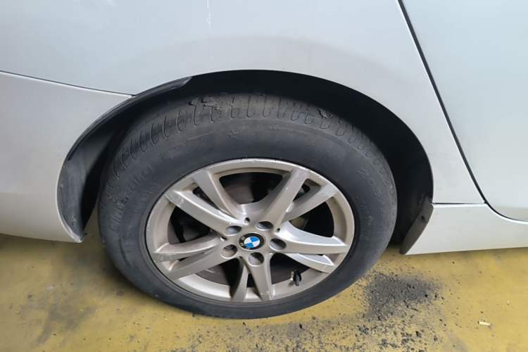 Used BMW 2 Series Gran Tourer 2015 218i Leading Model Right Rear Wheel Hub