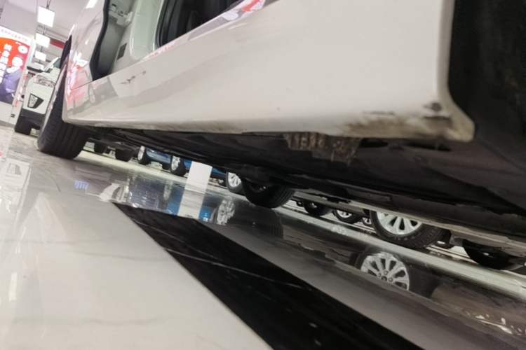 Used BMW 2 Series Gran Tourer 2015 218i Leading Model Right Side Sill