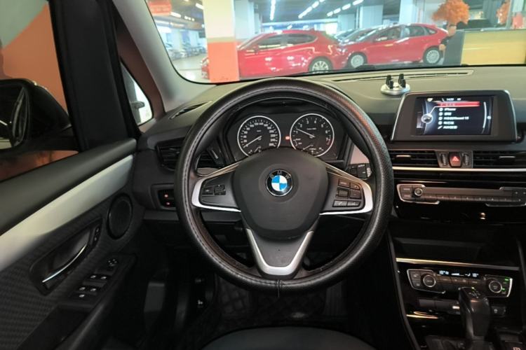 Used BMW 2 Series Gran Tourer 2015 218i Leading Model Steering Wheel