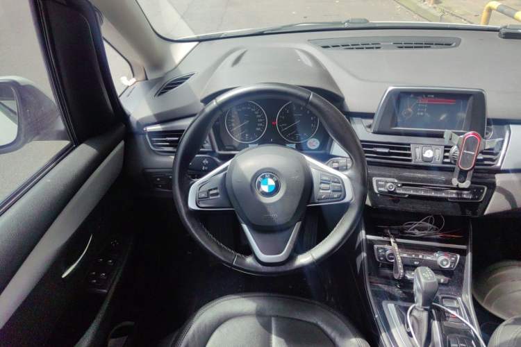 Used BMW 2 Series Gran Tourer 2015 218i Leading Model Steering Wheel
