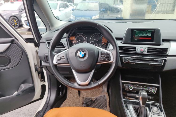 Used BMW 2 Series Gran Tourer 2015 218i Leading Model Steering Wheel