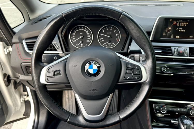 Used BMW 2 Series Gran Tourer 2015 218i Sports Design Package Steering Wheel