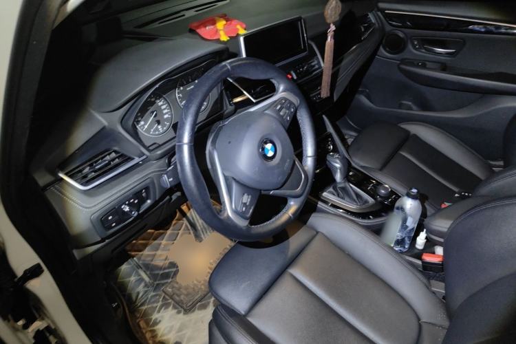 Used BMW 2 Series Gran Tourer 2015 218i Sports Design Package Steering Wheel